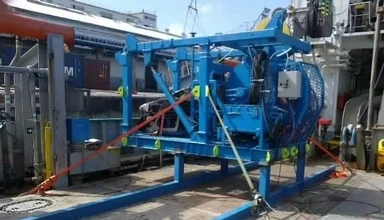 Equipamentos embarcados - Serviços com ROV Belov