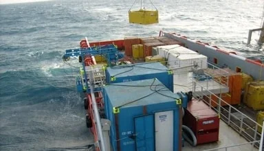 Equipamentos embarcados - Serviços com ROV Belov