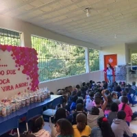 Belov na Escola - Rio de Janeiro