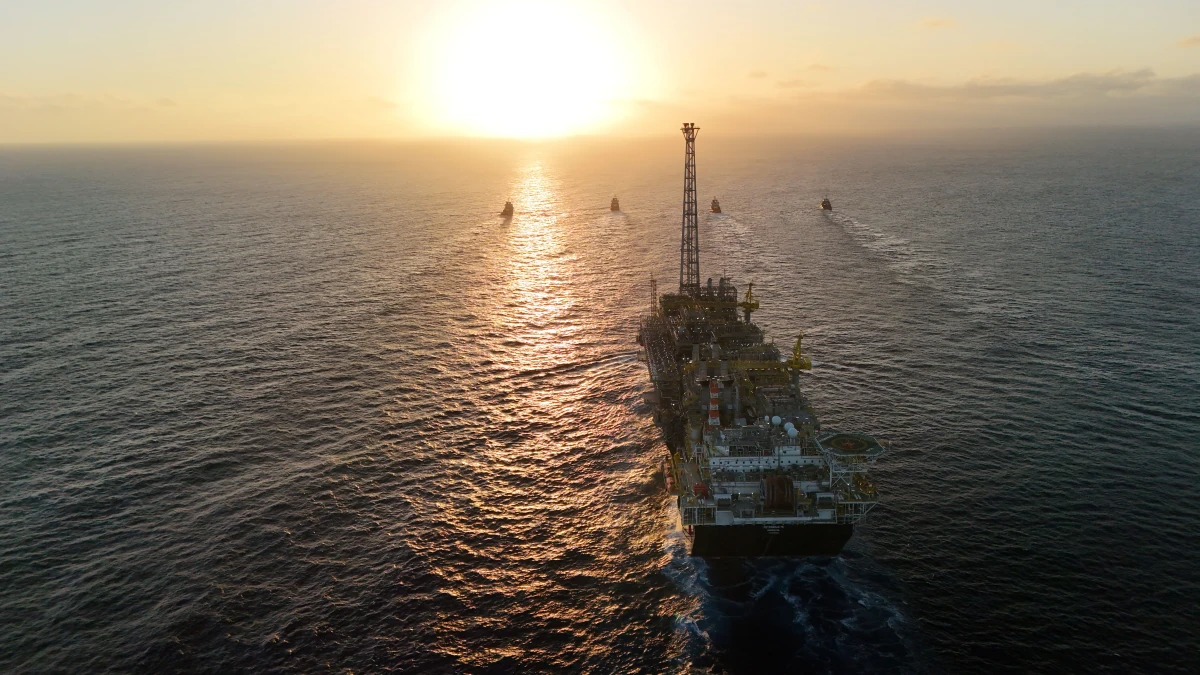 Belov es reconocida por su actuación en la instalación de una nueva FPSO en el Proyecto Búzios